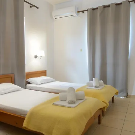 Aparthotel Haris 3*