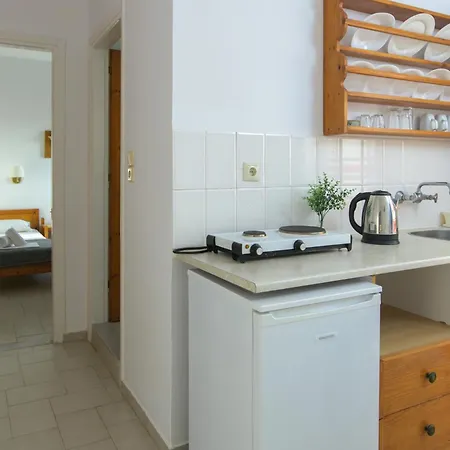 Aparthotel Haris 3*